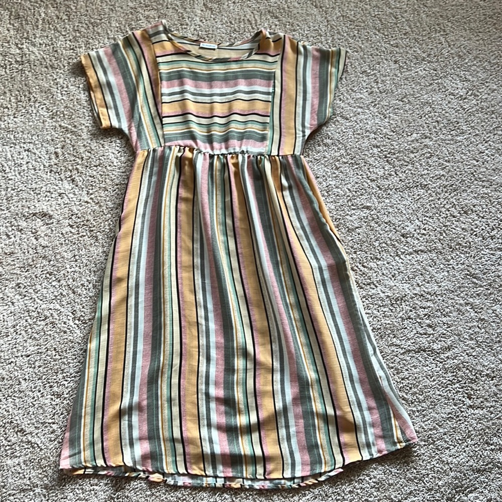 Women’s Egs California linen feel Multi color Striped MIDI Dress Small SM NWOT